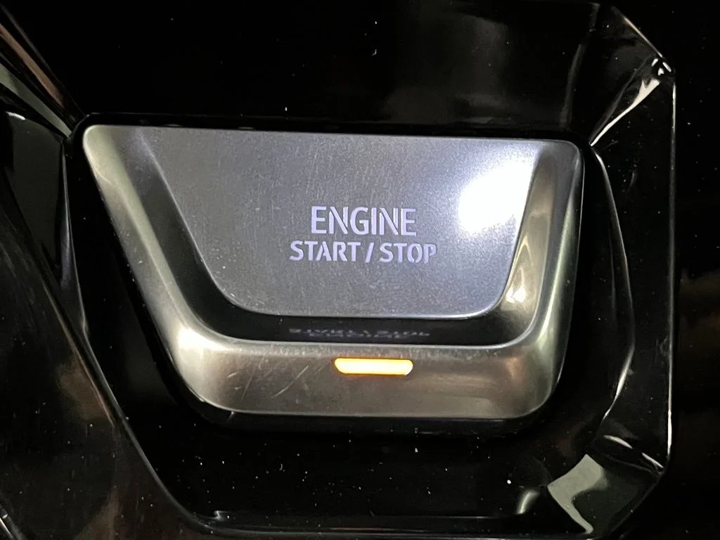 Used 2024 Black GMC Denali image 30