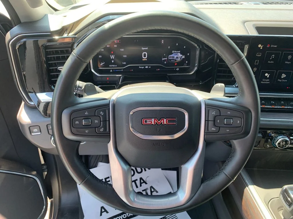 Used 2024 Silver GMC SLT image 23