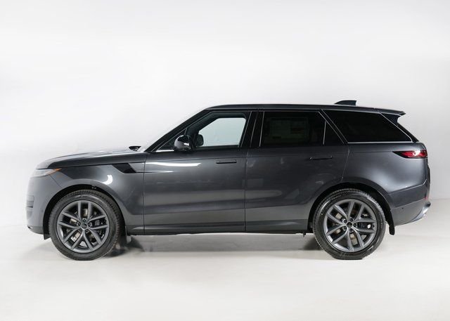 New 2026 Carpathian Grey Land Rover SE image 6