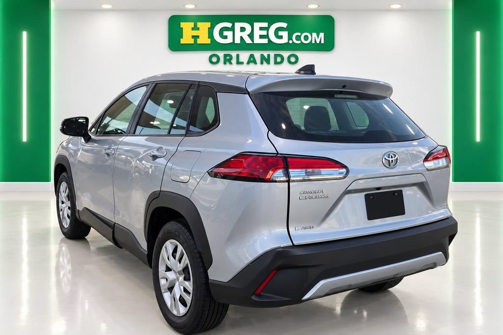 Used 2025 Sonic Silver Toyota L image 2