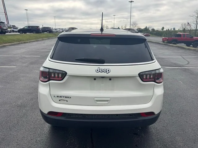 Used 2018 White Jeep Limited image 4