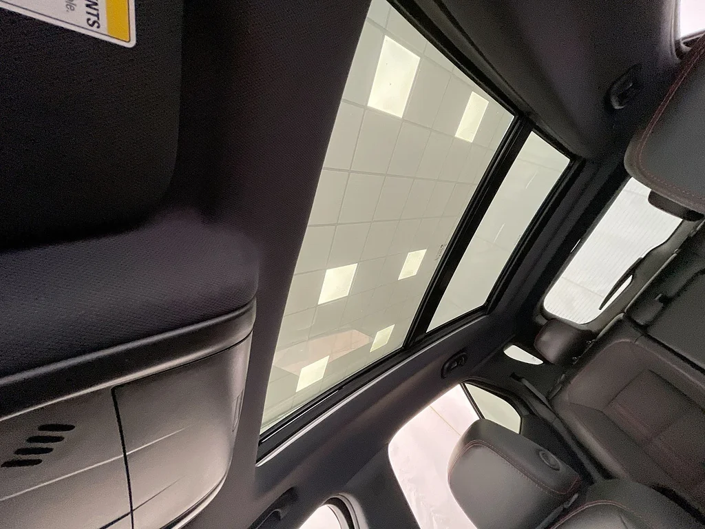 Used 2024 BLUE Chevrolet RS image 19