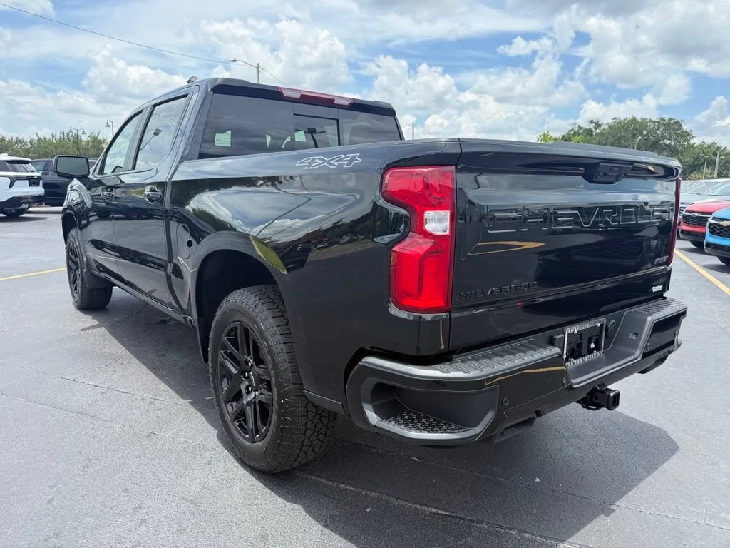 2026 Chevrolet Silverado 1500 RST - Photo 6