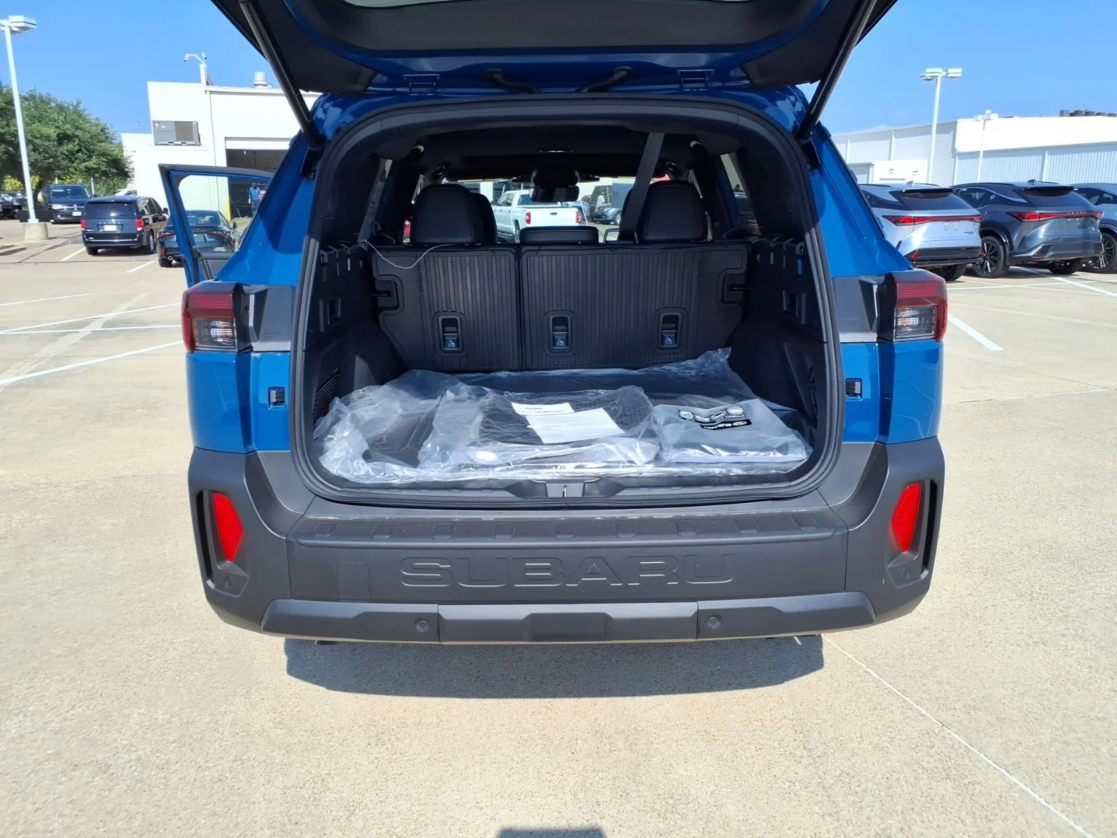 New 2026 Geyser Blue Pearl Subaru Wilderness image 17