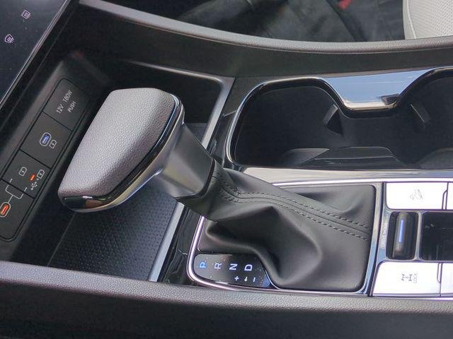 New 2026 Black Hyundai SEL AWD image 25