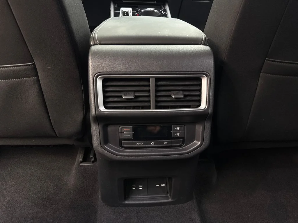 Used 2024 Gray Volkswagen 2.0T SE w/Technology image 76