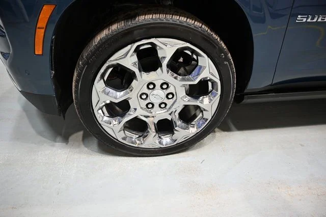 2026 Chevrolet Suburban High Country - Photo 32