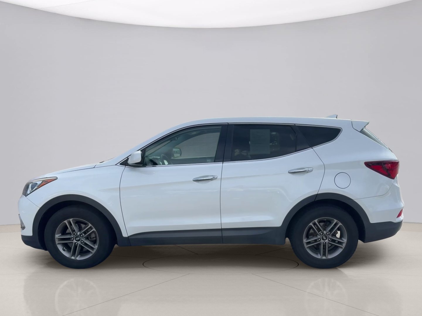 Used 2017 White Hyundai SPORT image 2
