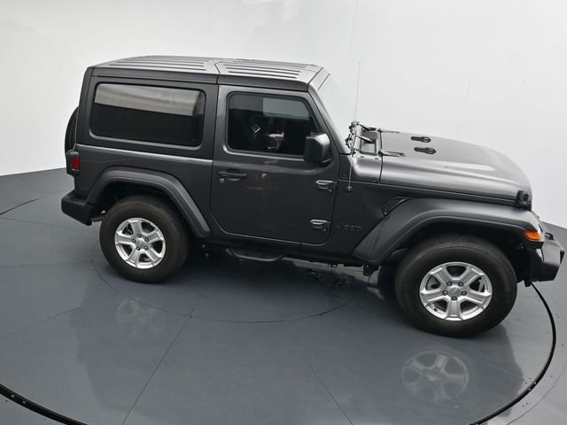 Used 2023 Gray Jeep Sport S image 29