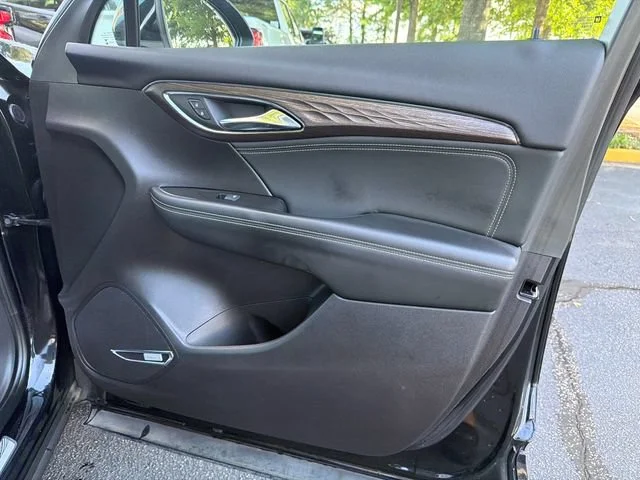 Used 2023 Ebony Twilight Metallic Buick Avenir image 14