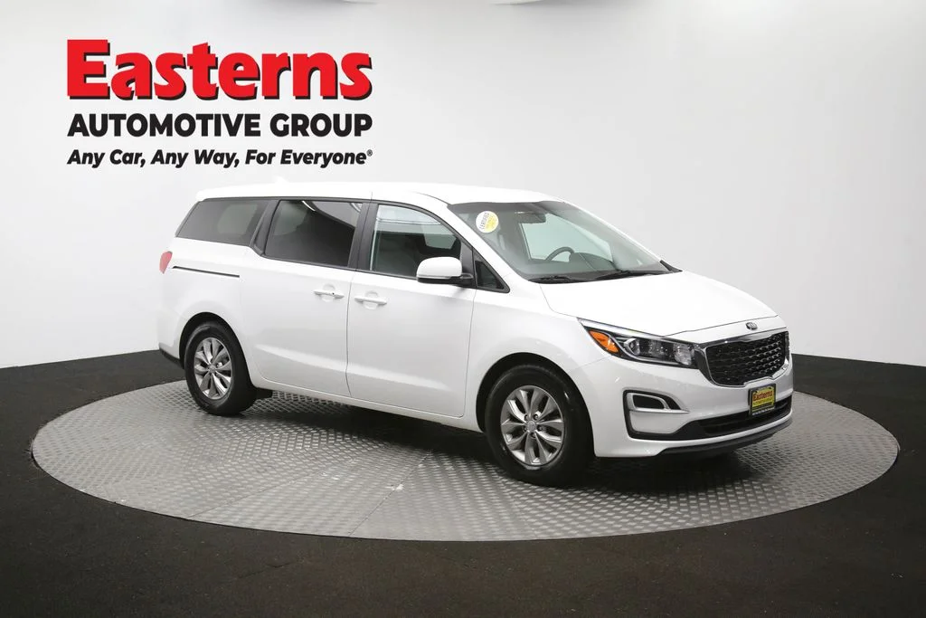 Used 2020 White Kia LX image 48