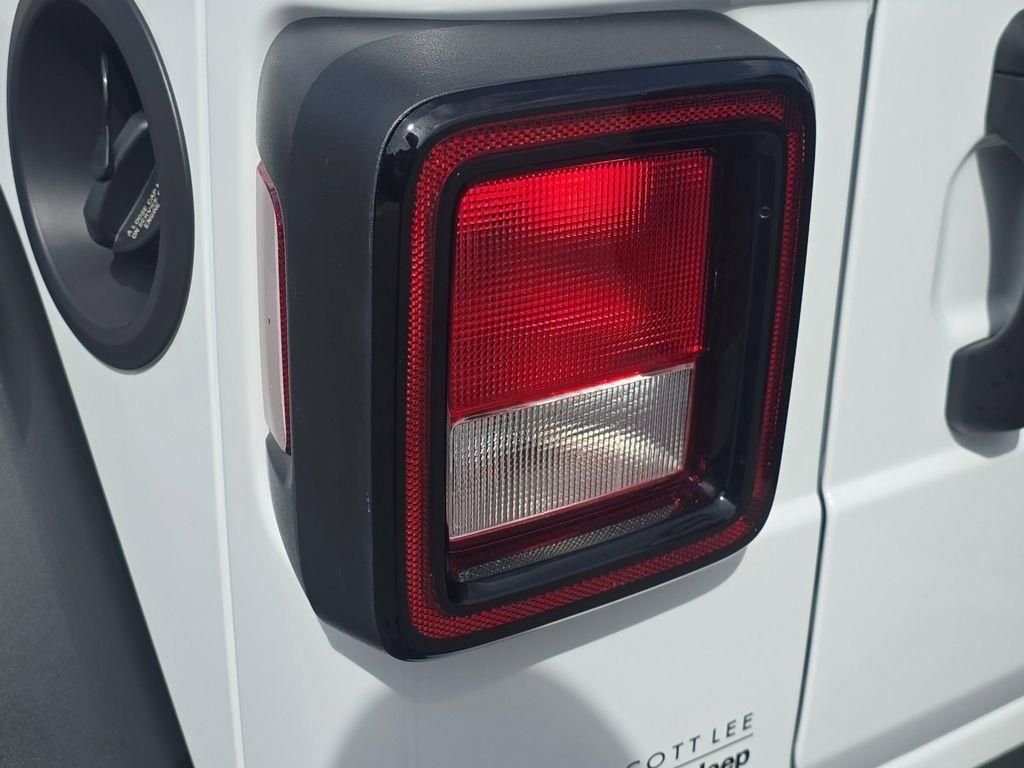 New 2026 Bright White Clearcoat Jeep Willys image 10
