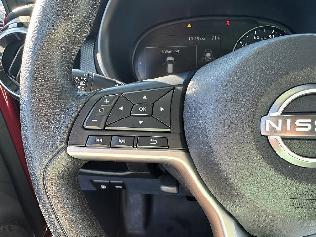 Used 2022 Red Nissan SV image 24
