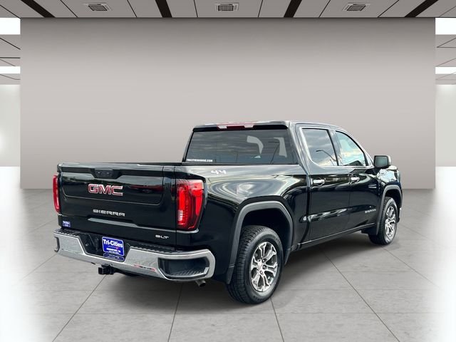 Used 2025 Black GMC SLT image 3
