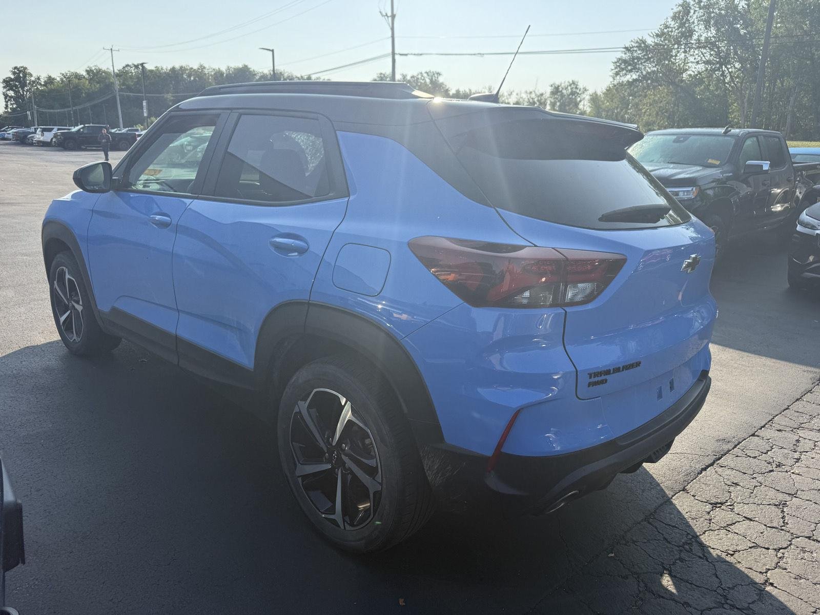 Used 2023 Fountain Blue Chevrolet RS image 6