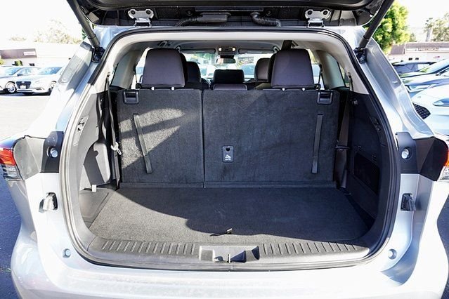 Used 2025 Silver Toyota LE image 12