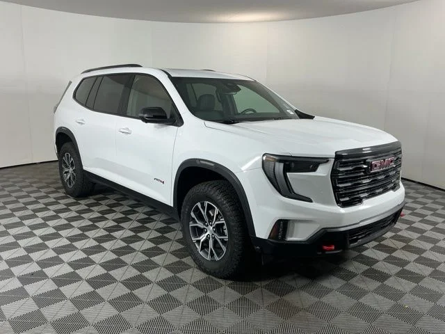 Used 2025 White GMC AT4 image 3