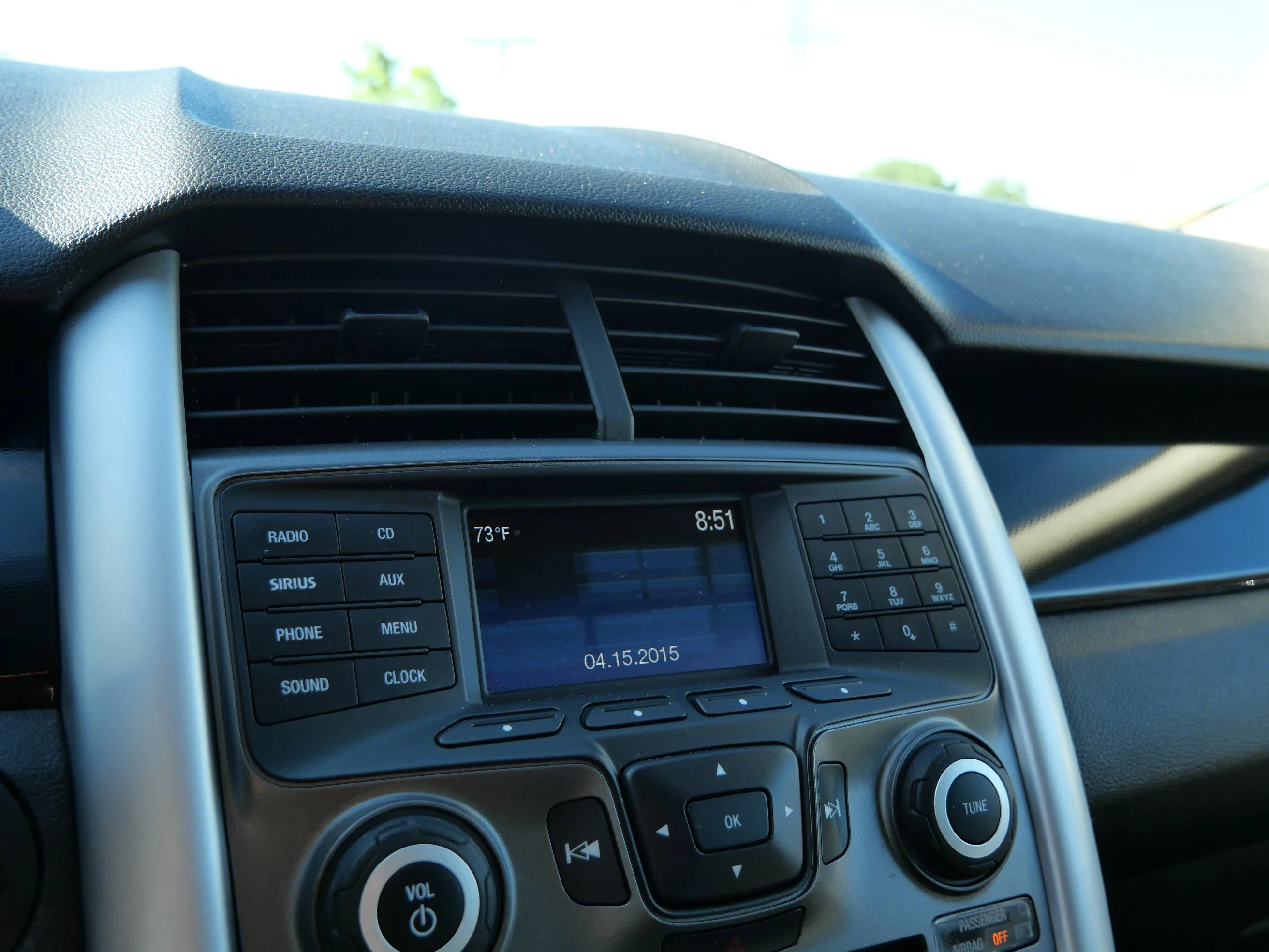 Used 2014 Ingot Silver Metallic Ford SE image 19
