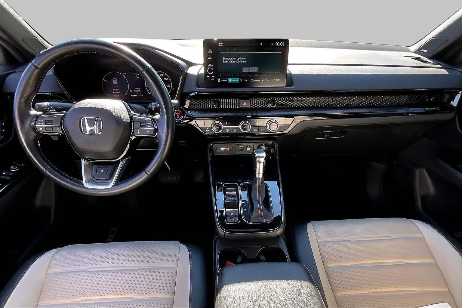 Used 2024 Platinum White Pearl Honda Sport Touring image 16