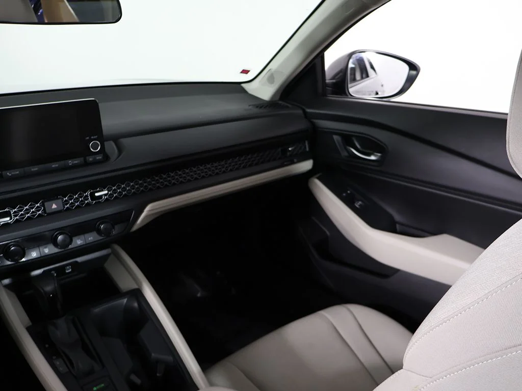 Used 2023 Gray Metallic Honda EX image 36
