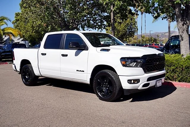 Certified Used 2023 White Ram Big Horn/Lone Star image 5