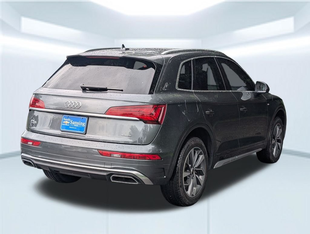 Used 2022  Audi 45 S line Premium image 6
