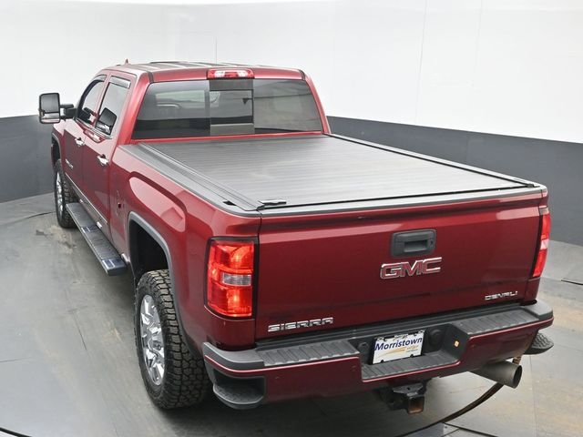 Used 2019 Red GMC Denali image 35