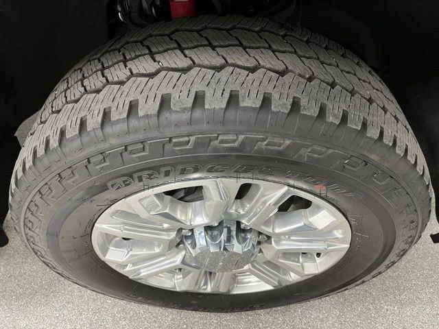 Used 2022 Black GMC Denali image 18