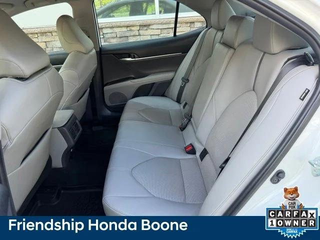 Used 2022 Beige Toyota XLE image 35