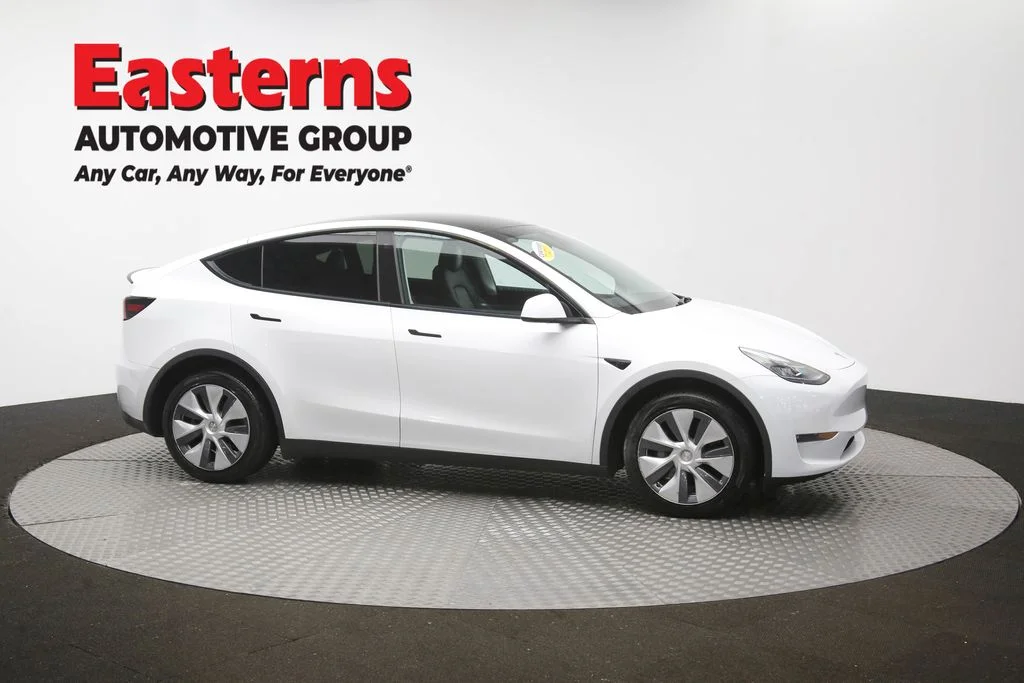 Used 2023 White Tesla Long Range image 41