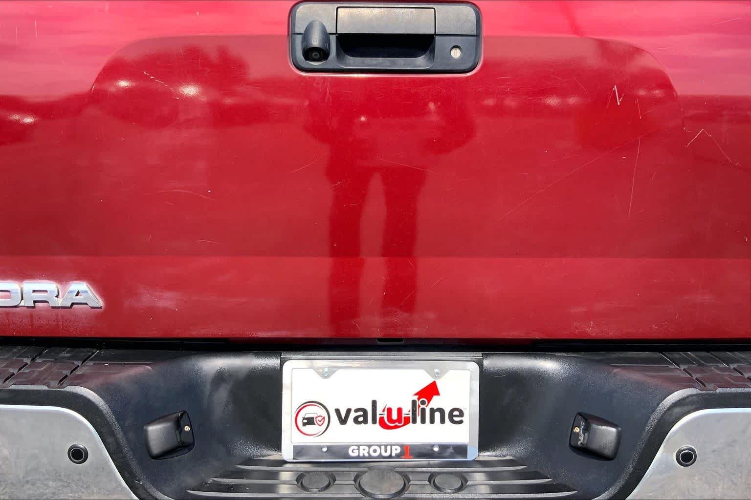 Used 2008 Salsa Red Pearl Toyota LTD image 29