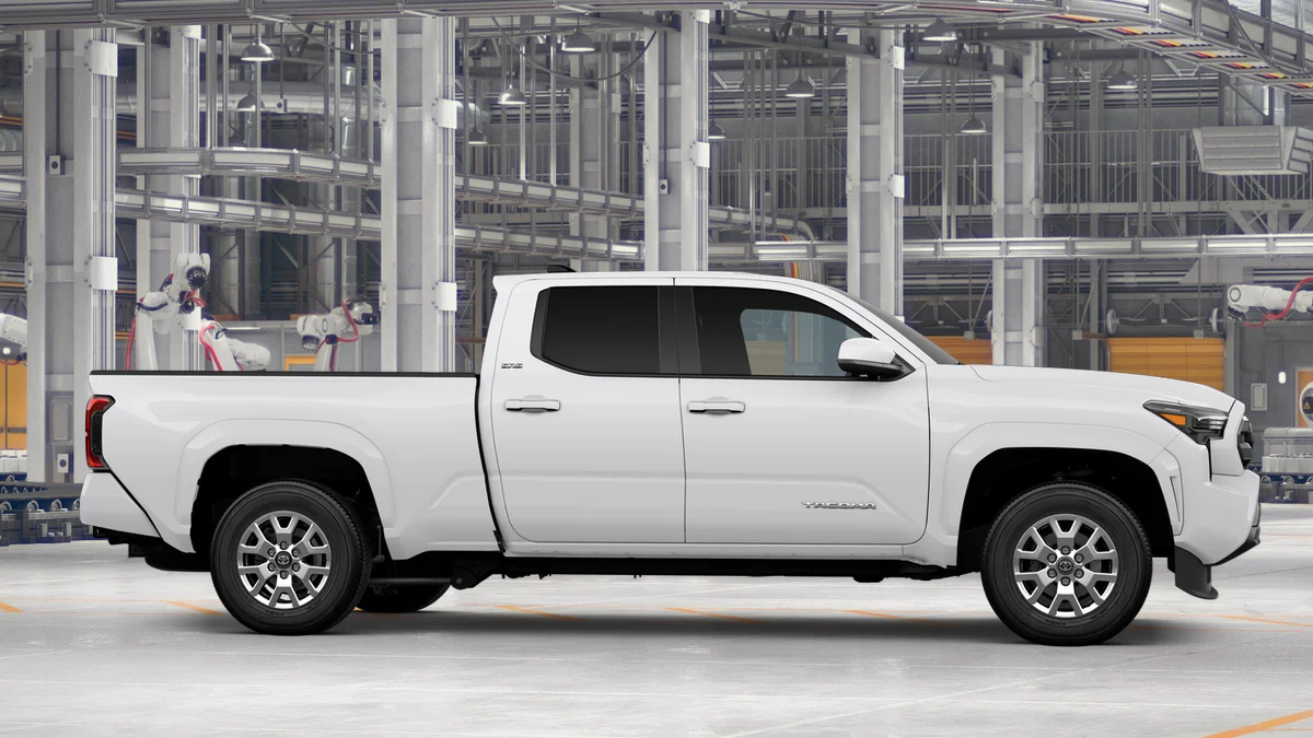 New 2026 Ice Cap Toyota SR5 image 13