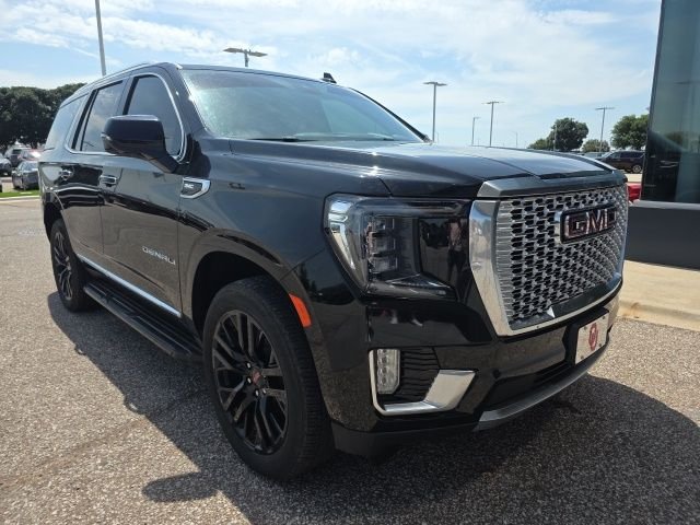 2024 GMC Yukon 4WD Denali's photo