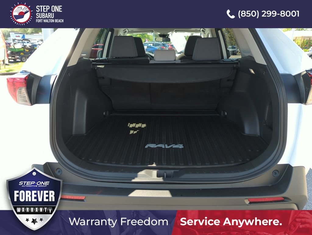 Used 2024 White Toyota XLE image 31