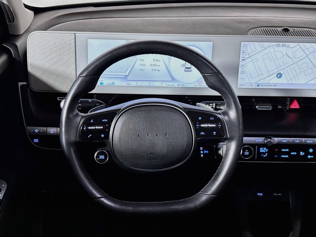 Used 2024 Gray Hyundai SEL image 13