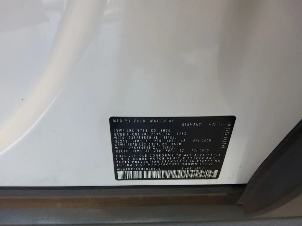 Used 2021  Volkswagen Pro S image 20