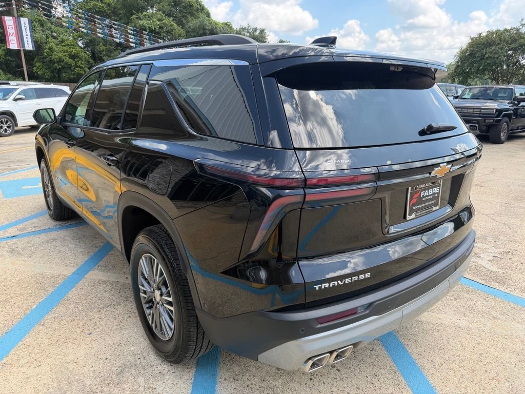 New 2026 Mosaic Black Metallic Chevrolet LT image 7