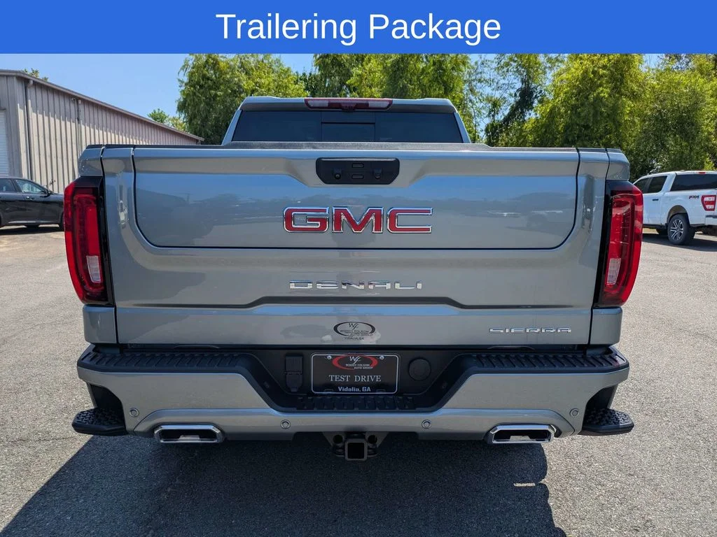 Used 2025 Silver GMC Denali image 5