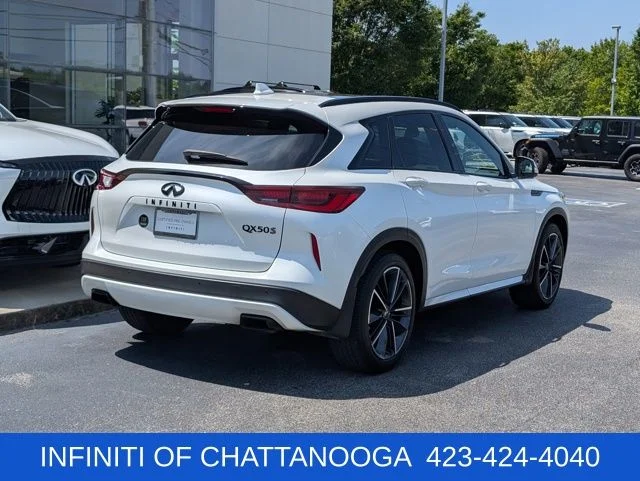 Certified Used 2023 White INFINITI SPORT image 7