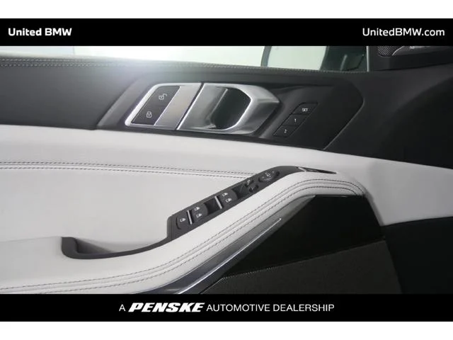 New 2026 Skyscraper Grey Metallic BMW X5 40i image 8