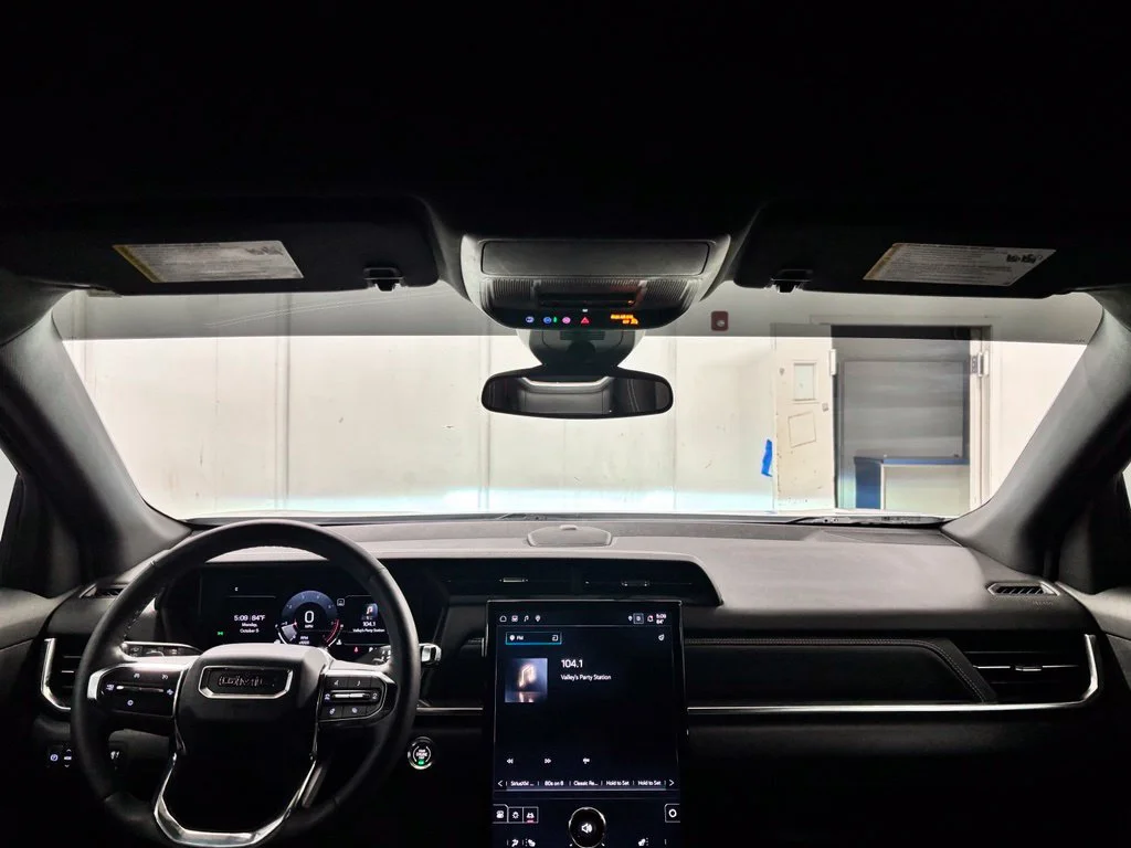 Used 2026 White GMC Elevation image 10