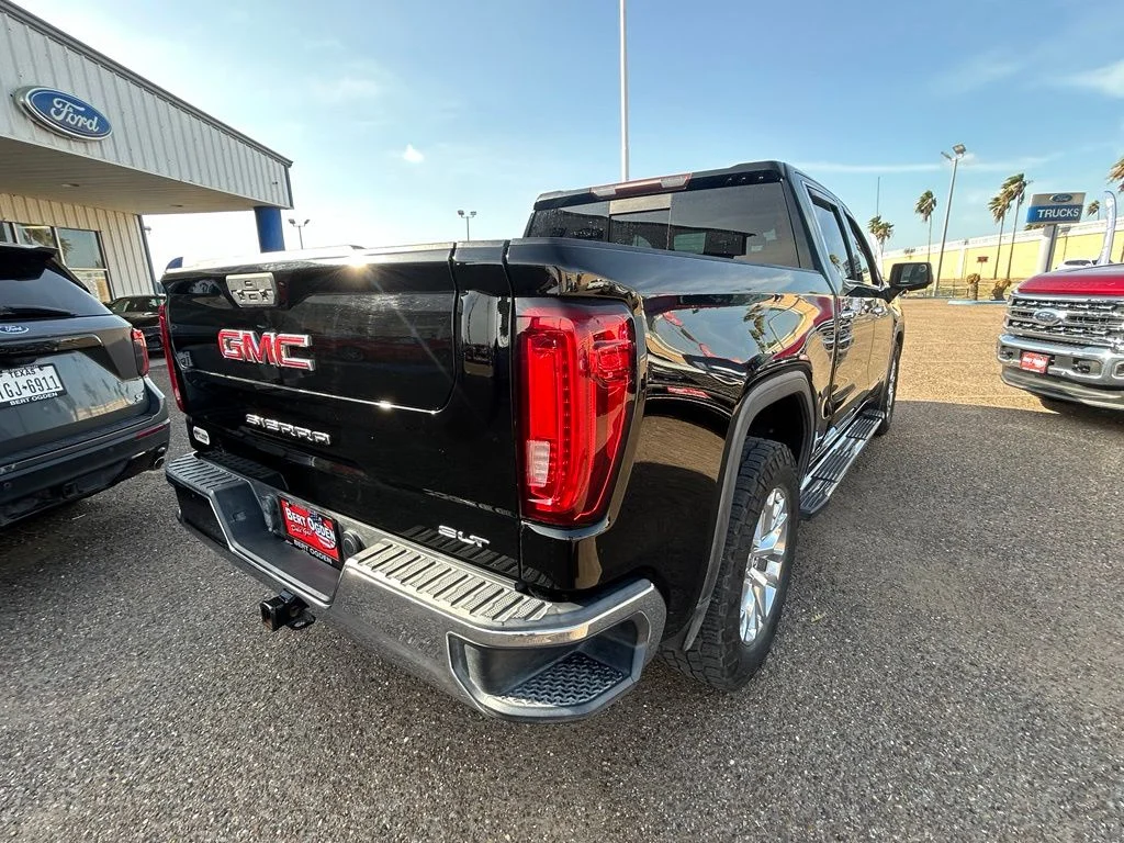 Used 2020 Black GMC SLT image 6