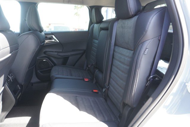 New 2026 Moonstone Gray Metallic Mitsubishi SE 1.5T 2WD image 19