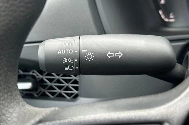 New 2026 Meteorite Gray Metallic Honda SE image 28