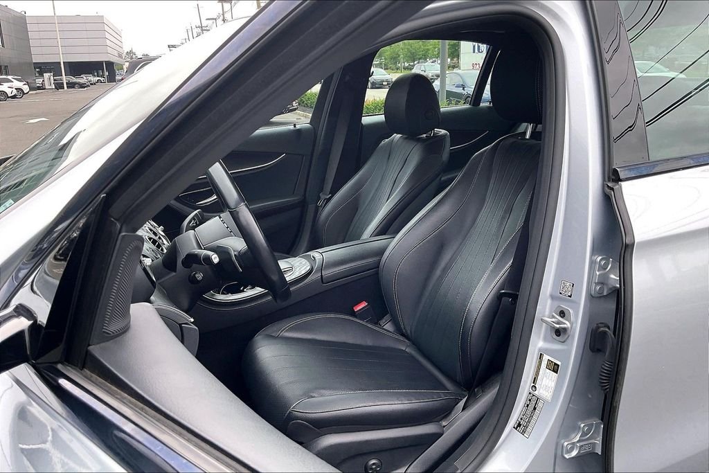 2022 Mercedes-Benz E-Class E450 - Photo 8