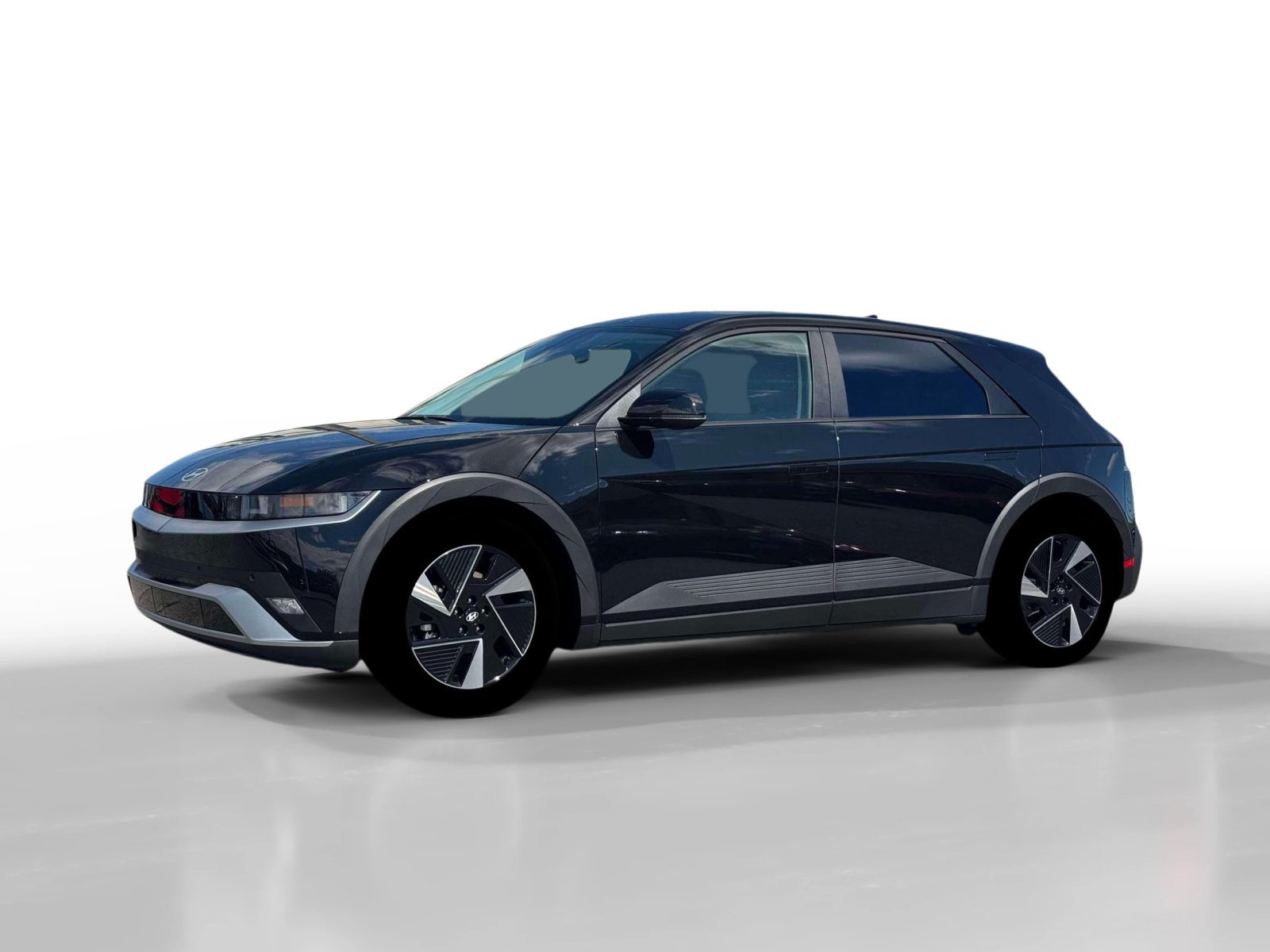 New 2026 Abyss Black Hyundai SEL image 2