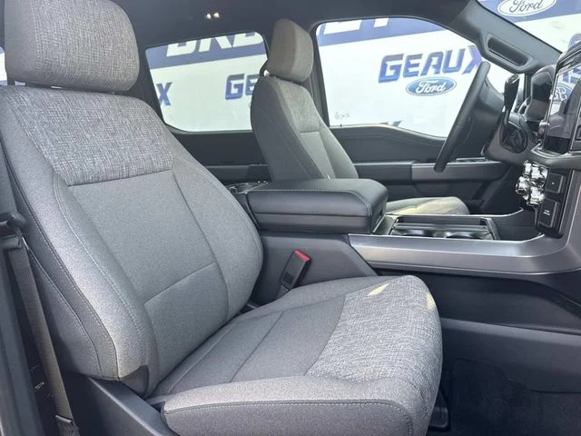 New 2026 Marsh Gray Ford XLT image 25