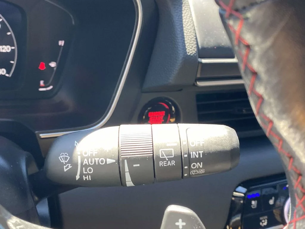 Certified Used 2025  Honda Black Edition image 34