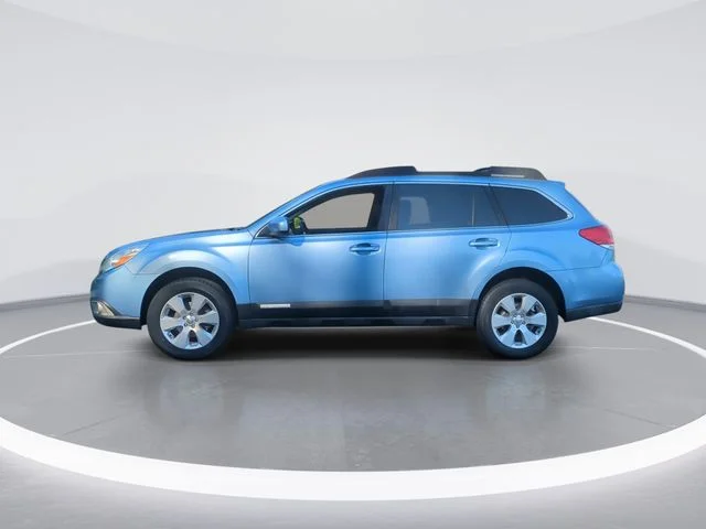 Used 2010 Blue Subaru 2.5i Premium image 5