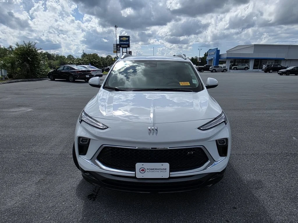 Used 2024 Summit White Buick Sport Touring image 8